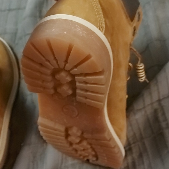 Timberland boots 4.5 - Picture 8 of 9